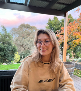 Amelia 