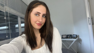 Zoe